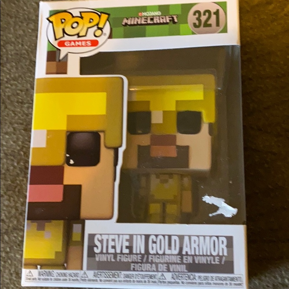 Pop games Minecraft Steve golden armor